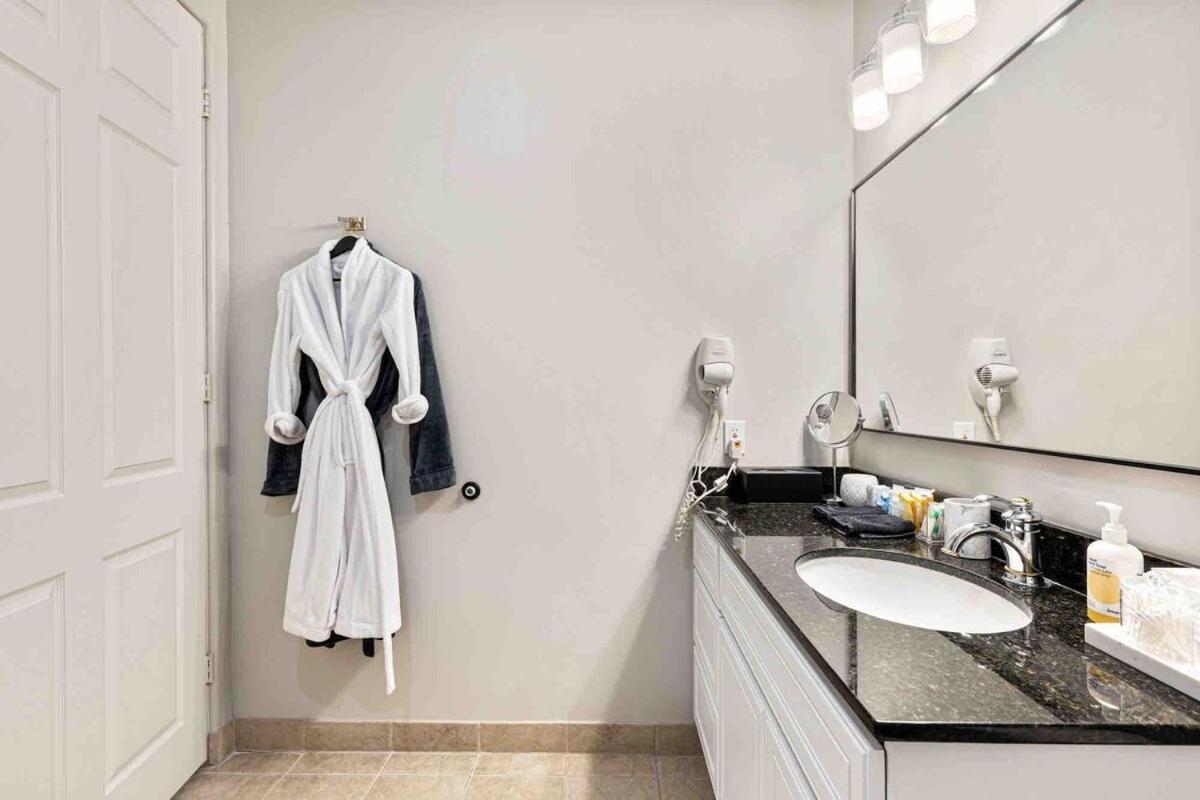 La Quinta Gem 1 Bedroom Pool Hot Tub Sleeps 4 المظهر الخارجي الصورة